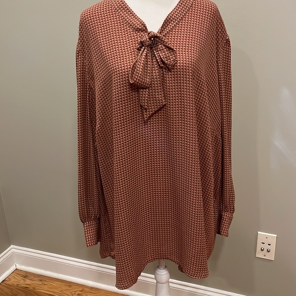 Adrianna Papell Long Sleeve Blouse - Picture 2 of 10